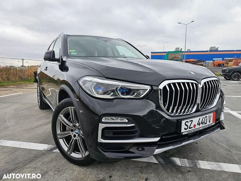 Culoarenegru Utilizat 2020 BMW X5 xLine SUV | 41.800 EUR (Super Preț) - Imagine 1/4