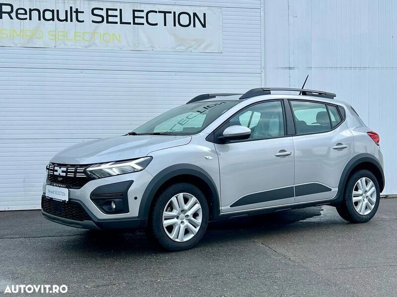 Gri Utilizat 2023 Dacia Sandero Comfort Hatchback | 13.350 EUR (Puțin scump) - Imagine 1/4
