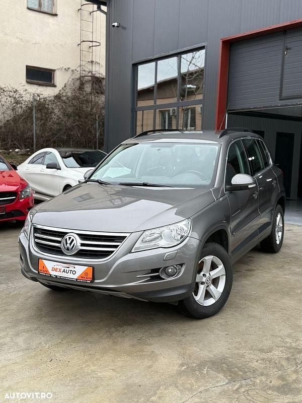 Culoaregri Second-hand 2011 VW Tiguan Team SUV | 6.990 EUR (Preț bun) - Imagine 1/4