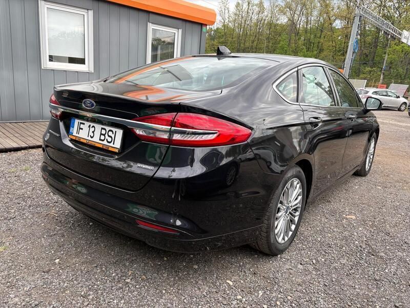 Second-hand Ford Mondeo 140 CP (102 kW) 2021 Negru Berlinǎ