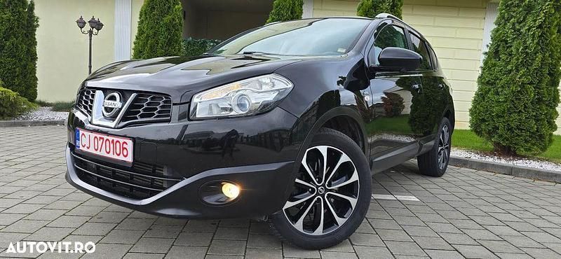 Negru Utilizat 2012 Nissan Qashqai Tekna SUV | 7.450 EUR (Preț OK) - Imagine 1/4