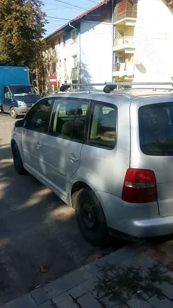 Nouă 2024 VW Touran Monovolum | 3.000 EUR - Imagine 1/2