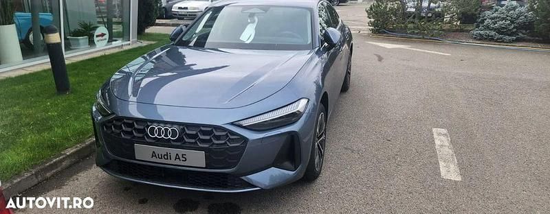 Nouă Audi A5 Advanced Plus 150 CP (110 kW) 2025 Culoarerosu Coupe