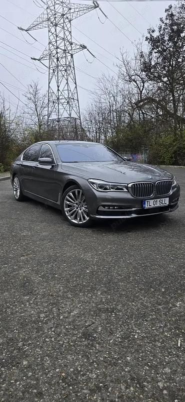 Second-hand BMW 730 265 CP (194 kW) 2017 Gri Berlinǎ