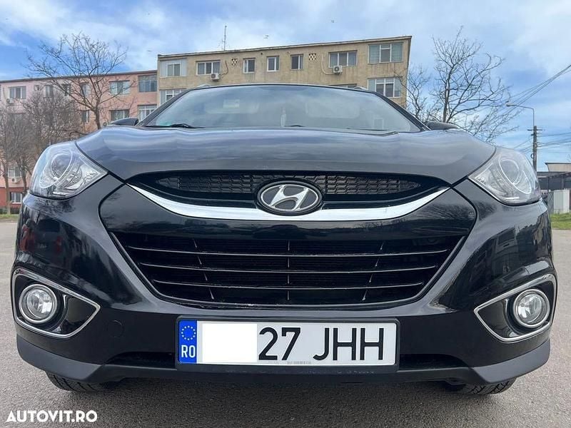 Second-hand Hyundai ix35 Edition 135 CP (99 kW) 2012 Culoarenegru SUV