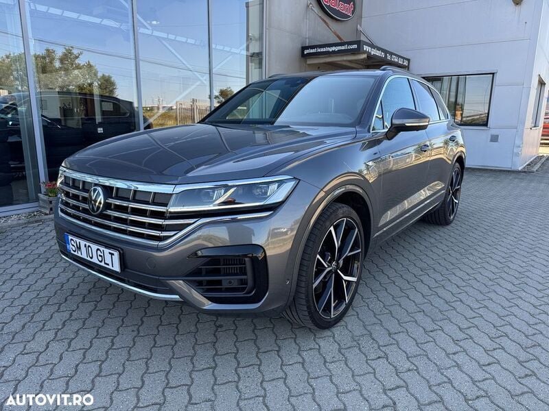 Gri Utilizat 2022 VW Touareg R-line SUV | 54.740 EUR (Scump) - Imagine 1/4