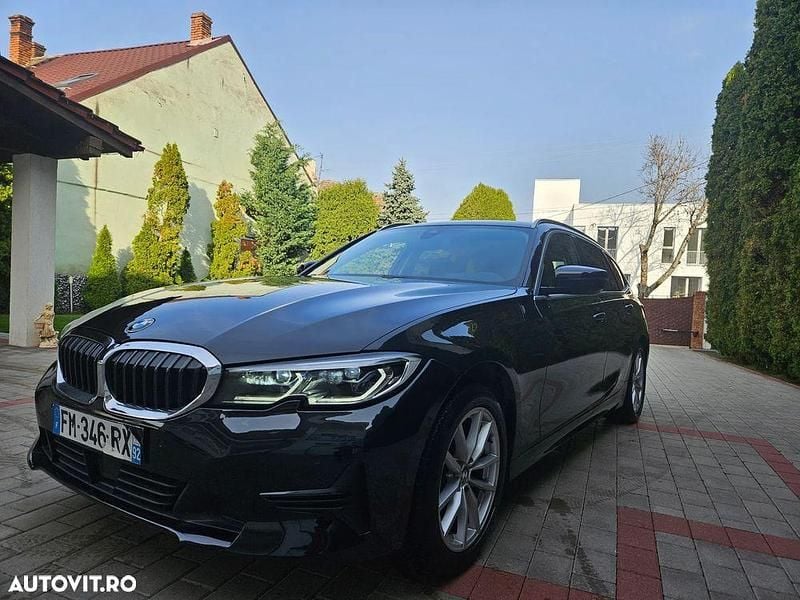 Culoarenegru Utilizat 2019 BMW 320 Luxury Line Break | 15.851 EUR (Super Preț) - Imagine 1/4