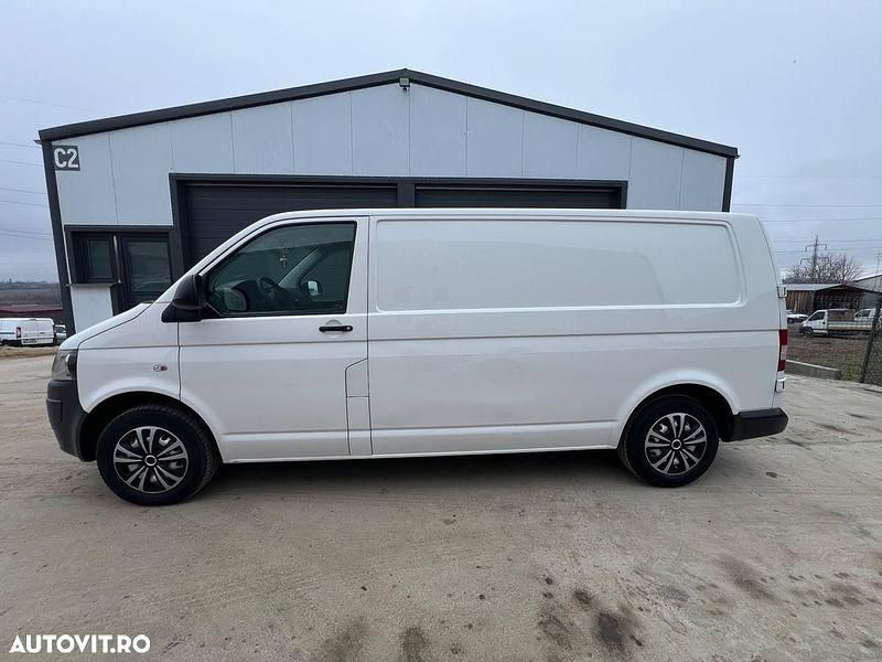 Second-hand VW Transporter 140 CP (102 kW) 2011 Culoarealb Van
