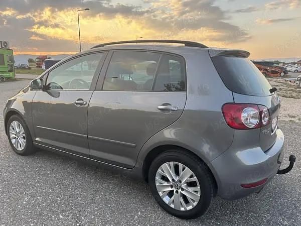 Second-hand VW Golf VI 122 CP (89 kW) 2013 Bej Hatchback