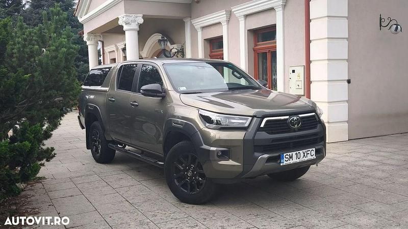 Culoareverde Utilizat 2024 Toyota HiLux Pickup | 49.900 EUR (Scump) - Imagine 1/4