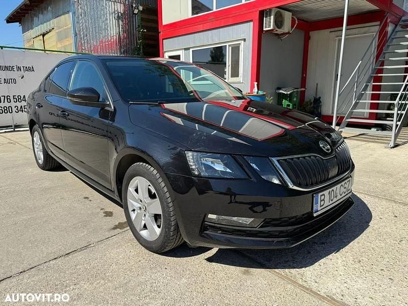 Second-hand Skoda Octavia Ambition 115 CP (84 kW) 2019 Negru Berlinǎ
