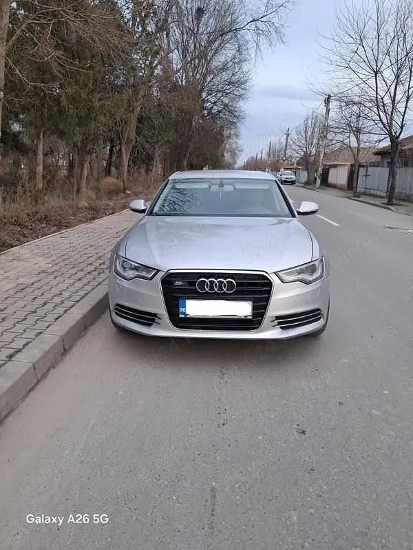 Second-hand Audi A6 177 CP (130 kW) 2013 Argintiu Berlinǎ