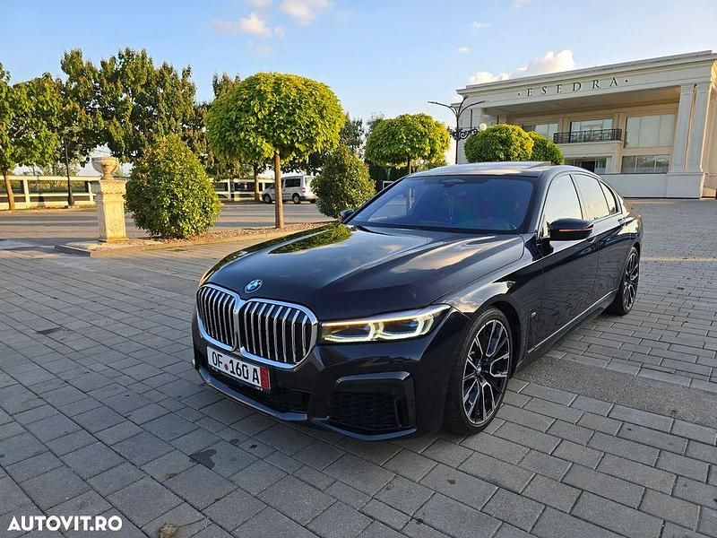 Culoarenegru Utilizat 2021 BMW 740L Comfort Edition Berlinǎ | 45.500 EUR (Super Preț) - Imagine 1/4