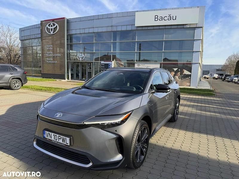 Culoaregri Utilizat 2024 Toyota bZ4X Luxury SUV | 37.900 EUR - Imagine 1/4