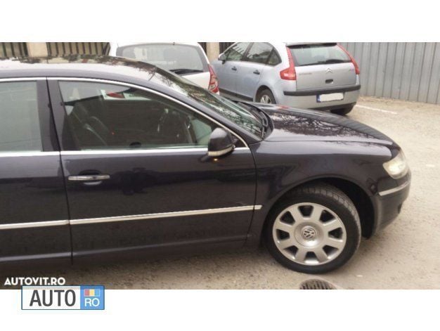 Second-hand VW Phaeton 240 CP (176 kW) 2008 Albastru Berlinǎ