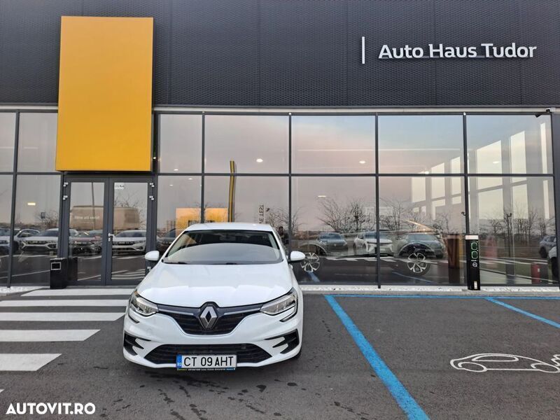 Alb Utilizat 2023 Renault Mégane IV Berlinǎ | 17.900 EUR (Scump) - Imagine 1/4