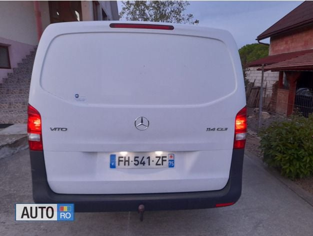 Second-hand Mercedes Vito 136 CP (100 kW) 2015 Alb Van