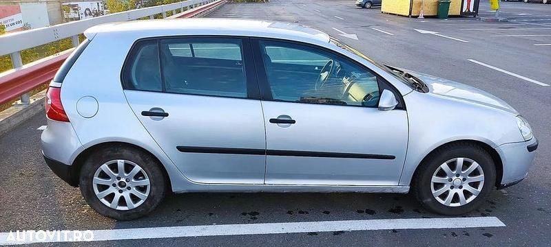 Culoaregri Utilizat 2005 VW Golf IV Hatchback | 2.300 EUR (Preț OK) - Imagine 1/4