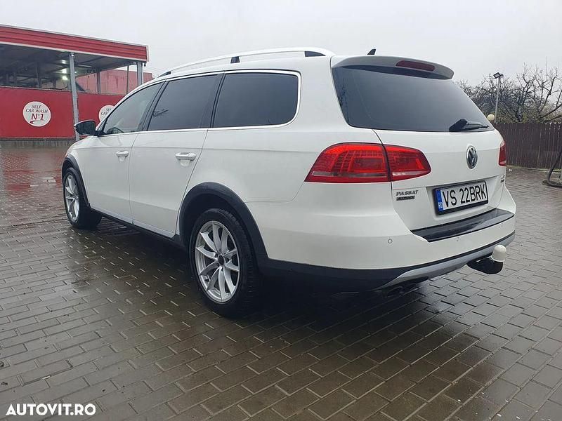 Second-hand VW Passat Alltrack 140 CP (102 kW) 2013 Culoarealb Break