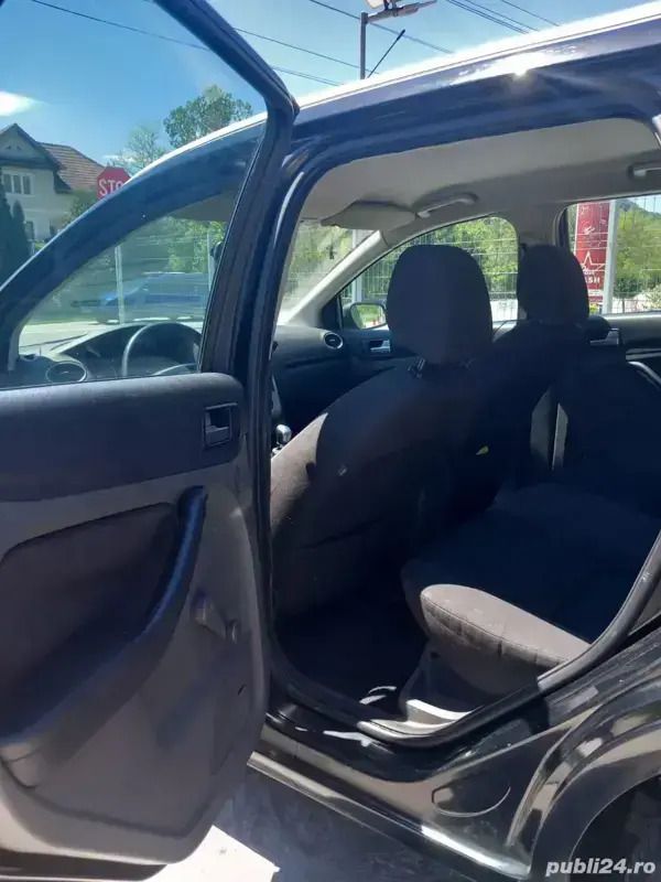 Second-hand Ford Focus 160 CP (117 kW) 2007 Negru Break