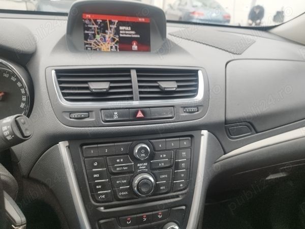 Alb Utilizat 2016 Opel Mokka SUV | 7.300 EUR (Preț bun) - Imagine 1/4