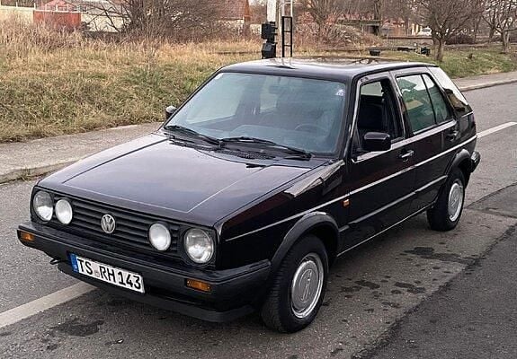 Mov Utilizat 1990 VW Golf II Hatchback | 2.900 EUR - Imagine 1/4