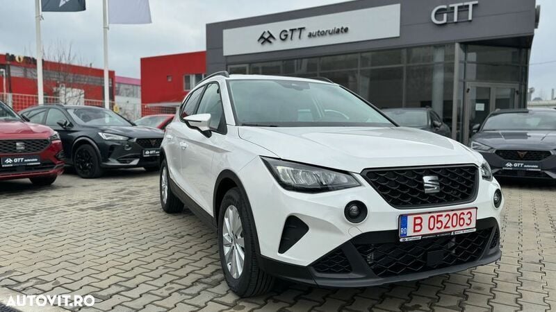 Alb Utilizat 2023 Seat Arona SUV | 22.450 EUR (Scump) - Imagine 1/4