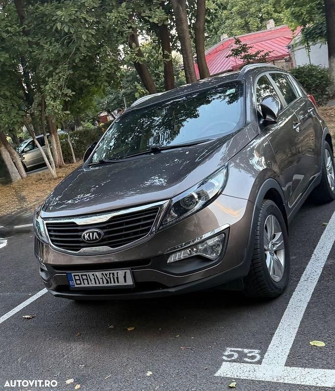 Culoaremaro Utilizat 2013 Kia Sportage Vision SUV | 10.950 EUR (Preț OK) - Imagine 1/4