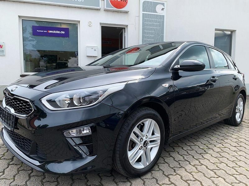 Utilizat 2019 Kia Ceed | 15.627 EUR - Imagine 1/1