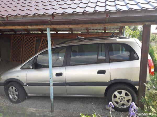 Gri Utilizat 2002 Opel Zafira Monovolum | 1.150 EUR - Imagine 1/4