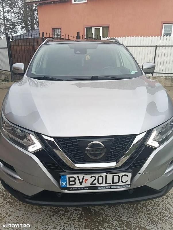 Culoaregri Utilizat 2018 Nissan Qashqai N-Connecta SUV | 10.750 EUR (Preț bun) - Imagine 1/4