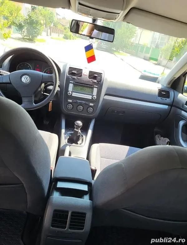 Second-hand VW Jetta 115 CP (84 kW) 2007 Berlinǎ