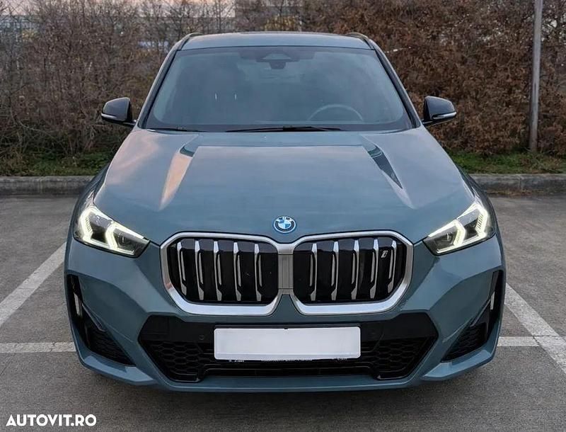 Culoareverde Second-hand 2023 BMW iX1 M Sport SUV | 42.000 EUR - Imagine 1/4