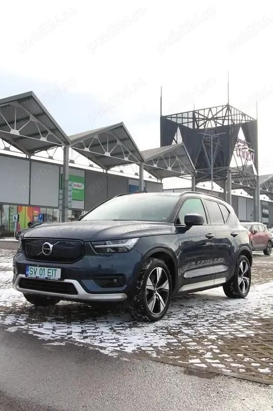 Utilizat 2022 Volvo XC40 SUV | 32.500 EUR (Super Preț) - Imagine 1/4