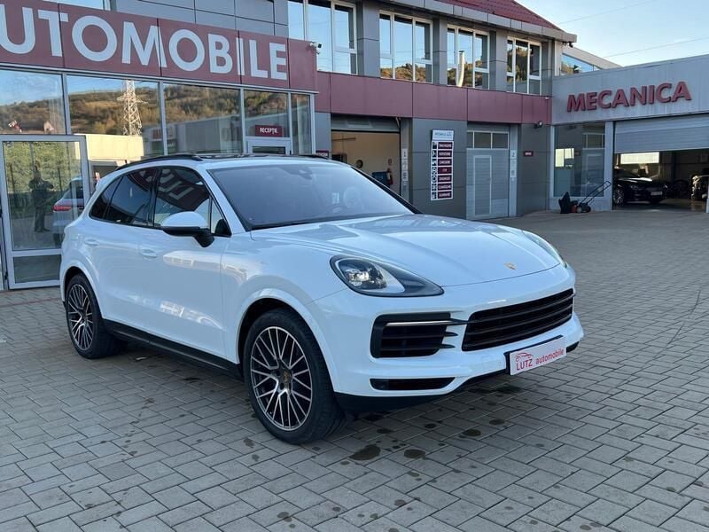 Second-hand Porsche Cayenne S 340 CP (250 kW) 2019 Alb metalizat SUV
