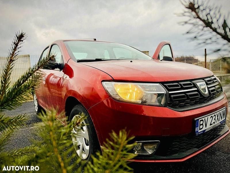 Second-hand Dacia Logan Acces 73 CP (53 kW) 2018 Culoarerosu Hatchback