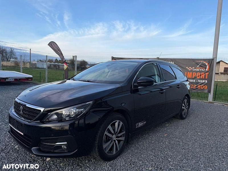 Culoarenegru Utilizat 2018 Peugeot 308 SW Allure Break | 9.900 EUR - Imagine 1/4