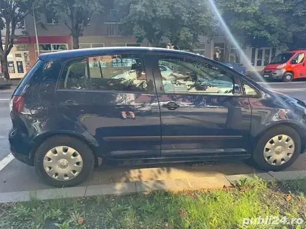 Alb Utilizat 2005 VW Golf V Hatchback | 1.700 EUR (Super Preț) - Imagine 1/4