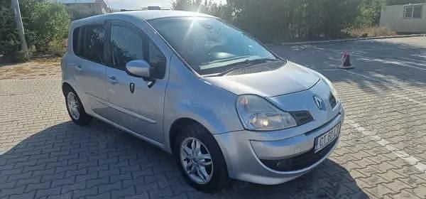 Second-hand Renault Grand Modus 110 CP (80 kW) 2011 Argintiu Monovolum
