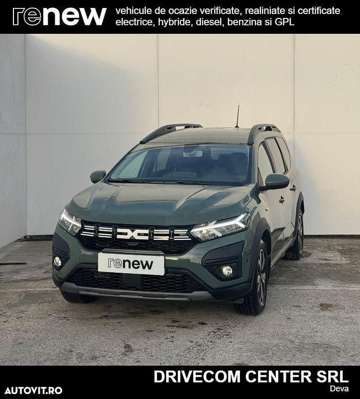 Culoareverde Utilizat 2024 Dacia Jogger Monovolum | 16.900 EUR (Preț bun) - Imagine 1/4