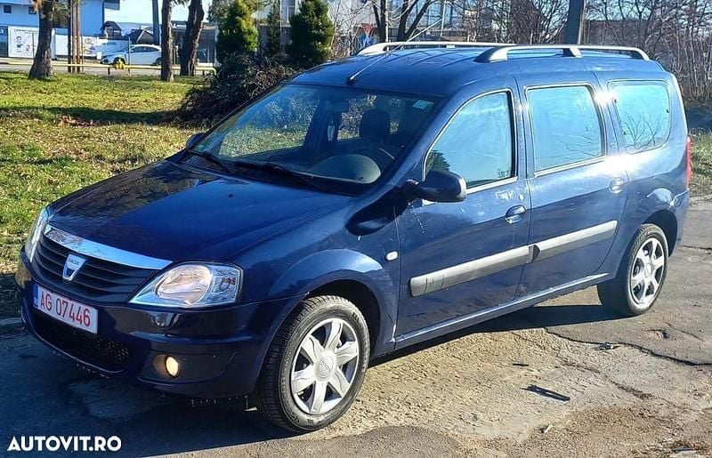 Culoarealbastru Utilizat 2009 Dacia Logan MCV Lauréate Break | 2.650 EUR (Preț OK) - Imagine 1/4
