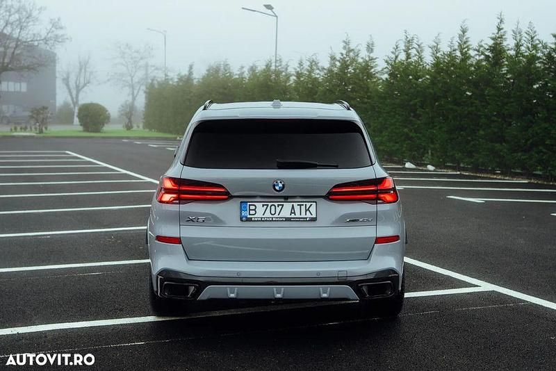 Second-hand BMW X5 Comfort Edition 340 CP (250 kW) 2024 Culoaregri SUV