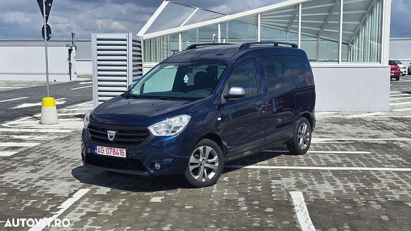 Albastru Utilizat 2015 Dacia Dokker Celebration Van | 7.500 EUR (Preț OK) - Imagine 1/4
