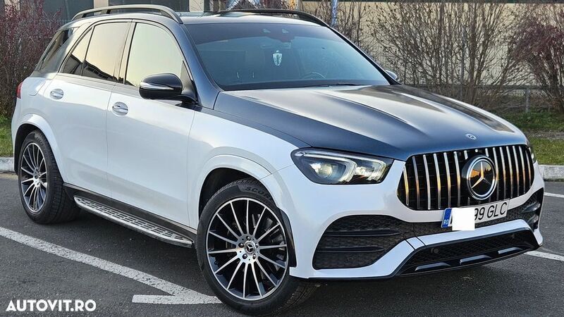 Negru Utilizat 2019 Mercedes GLE300 SUV | 44.000 EUR (Scump) - Imagine 1/4