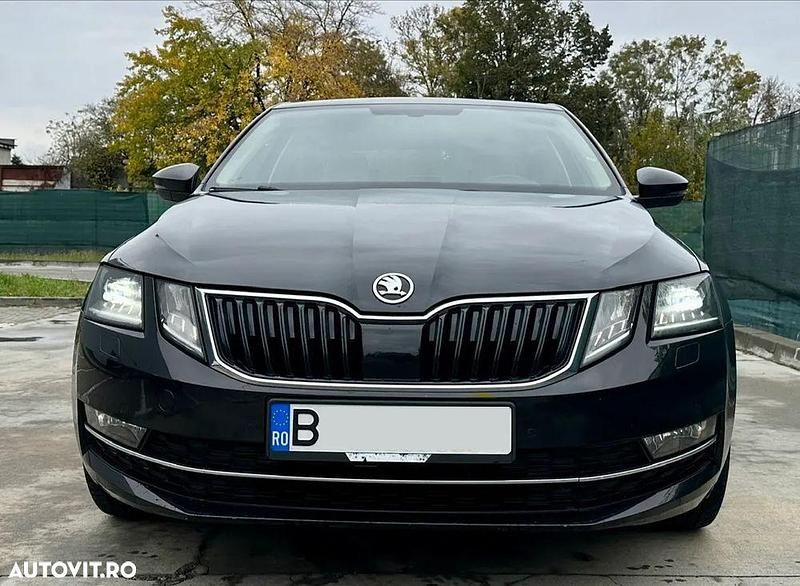 Culoarenegru Utilizat 2018 Skoda Octavia Style Berlinǎ | 13.699 EUR (Preț OK) - Imagine 1/4