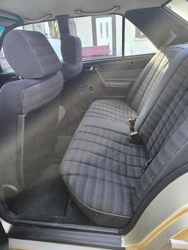 Bej Utilizat 1989 Mercedes 190 Berlinǎ | 5.999 EUR - Imagine 1/4