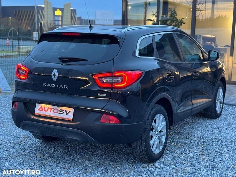 Second-hand Renault Kadjar Zen 110 CP (80 kW) 2015 Culoarenegru SUV