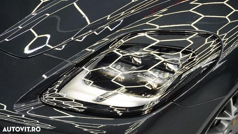 Second-hand Porsche Panamera 4 353 CP (259 kW) 2024 Culoaregri Berlinǎ