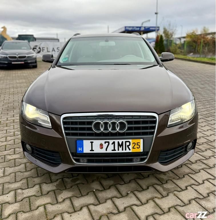 Maro Utilizat 2012 Audi A4 Break | 6.950 EUR (Preț bun) - Imagine 1/4
