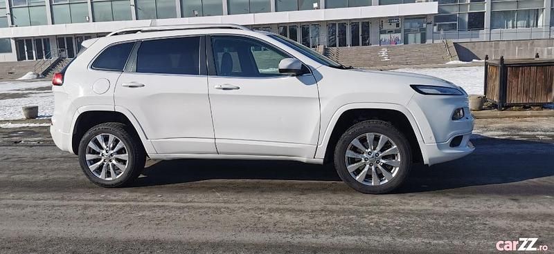 Second-hand Jeep Cherokee 200 CP (147 kW) 2016 Alb SUV